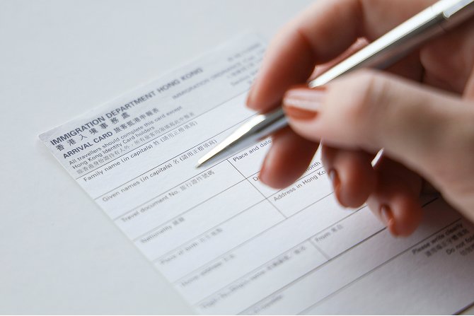 出入国カード記入 イメージ
